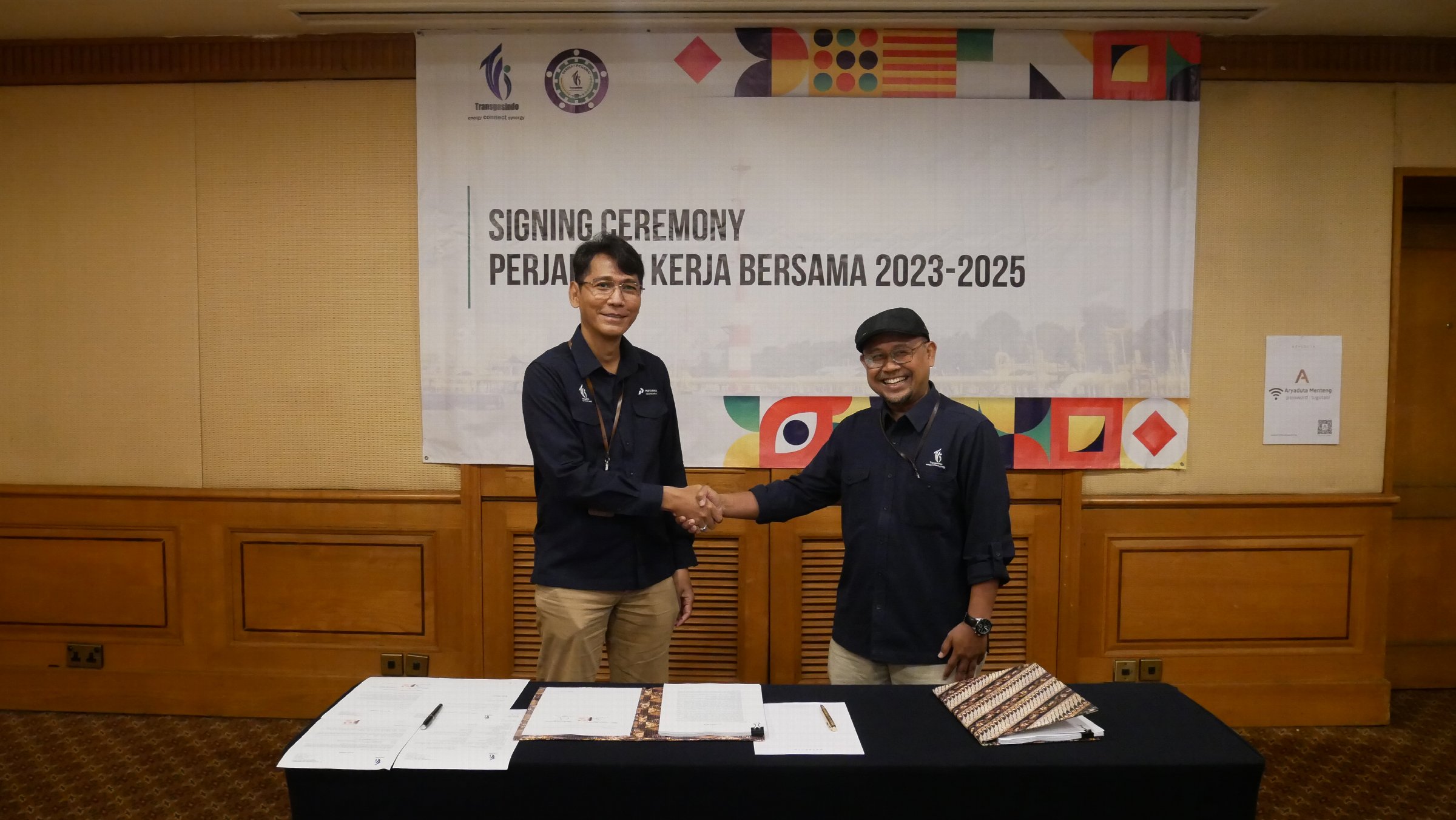 Signing of the Collective Labour Agreement (PKB)